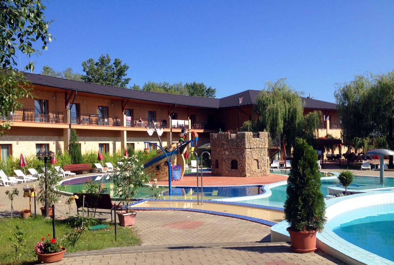 Session Hotel Ráckeve Zewnętrze zdjęcie