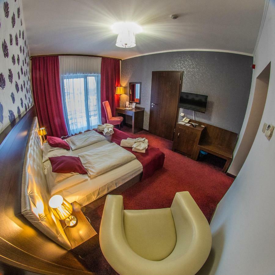 Session Hotel Ráckeve Zewnętrze zdjęcie